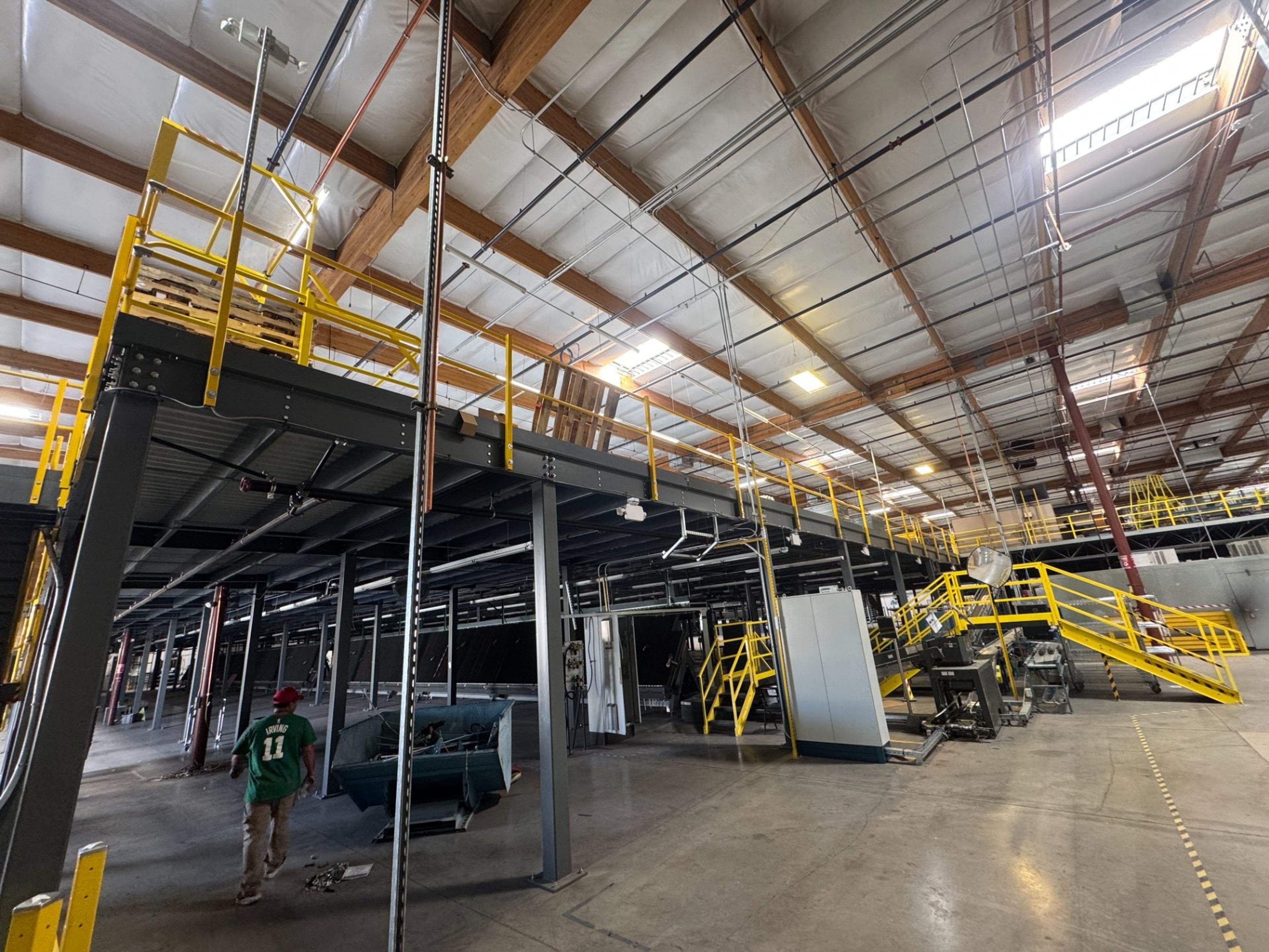 Steel Solutions Mezzanine - 10,500 sqft